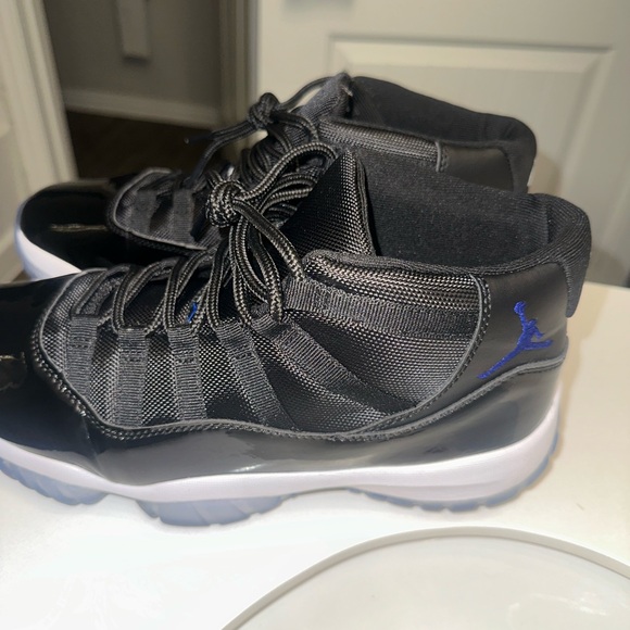Jordan 11 “SpaceJam” - Picture 5 of 6